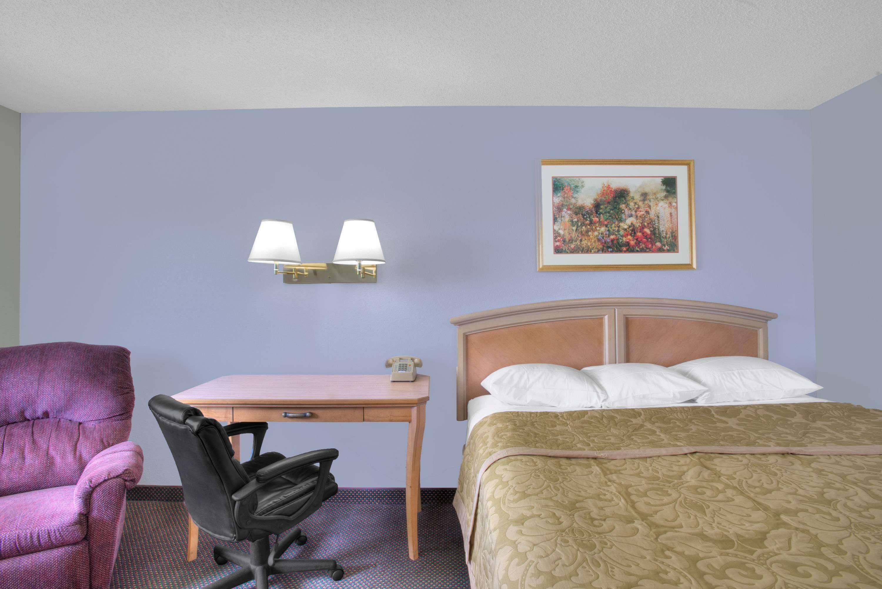 Hotel Super 8 By Wyndham Augusta Exteriér fotografie